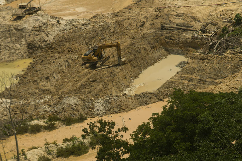 Cenas de um garimpo ilegal na Terra Indígena Munduruku, no Pará, em setembro de 2019