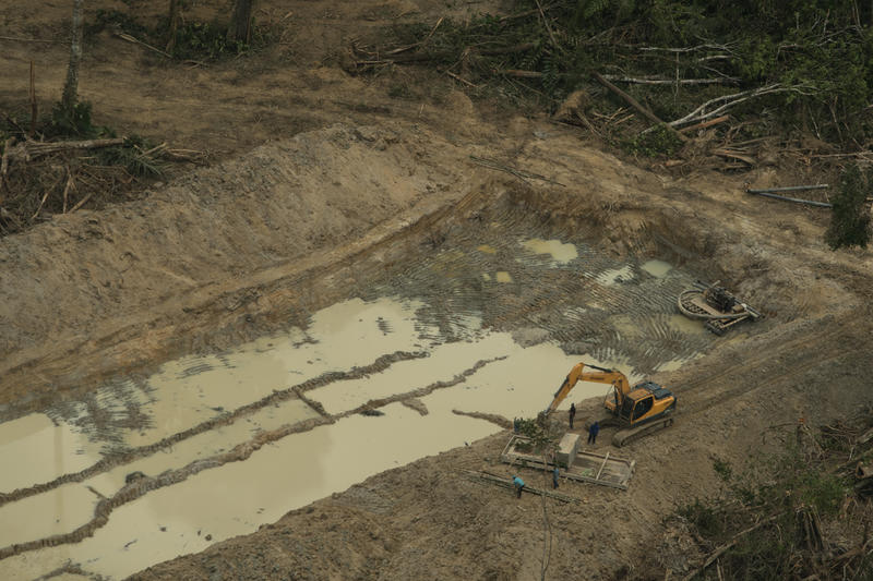 Cenas de um garimpo ilegal na Terra Indígena Munduruku, no Pará, em setembro de 2019