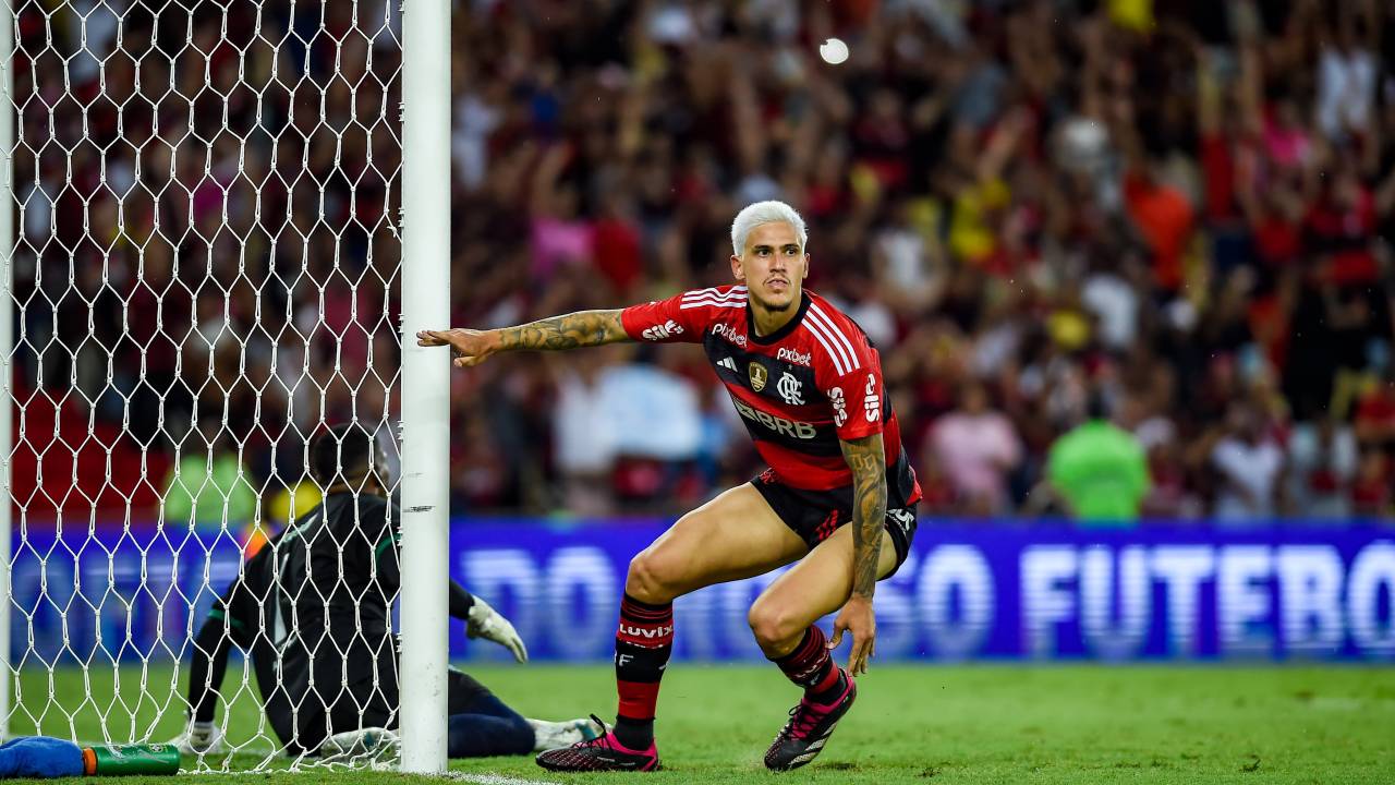 Pedro marca para o Flamengo contra o Boavista