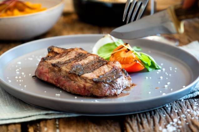 Bife de chorizo: R$ 69,00, 300 gramas Bife de chorizo: R$ 69,00, 300 gramas