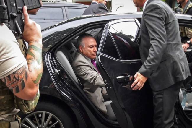 Lula e Temer: por 10 dias, dois ex-presidentes presos ao mesmo tempo