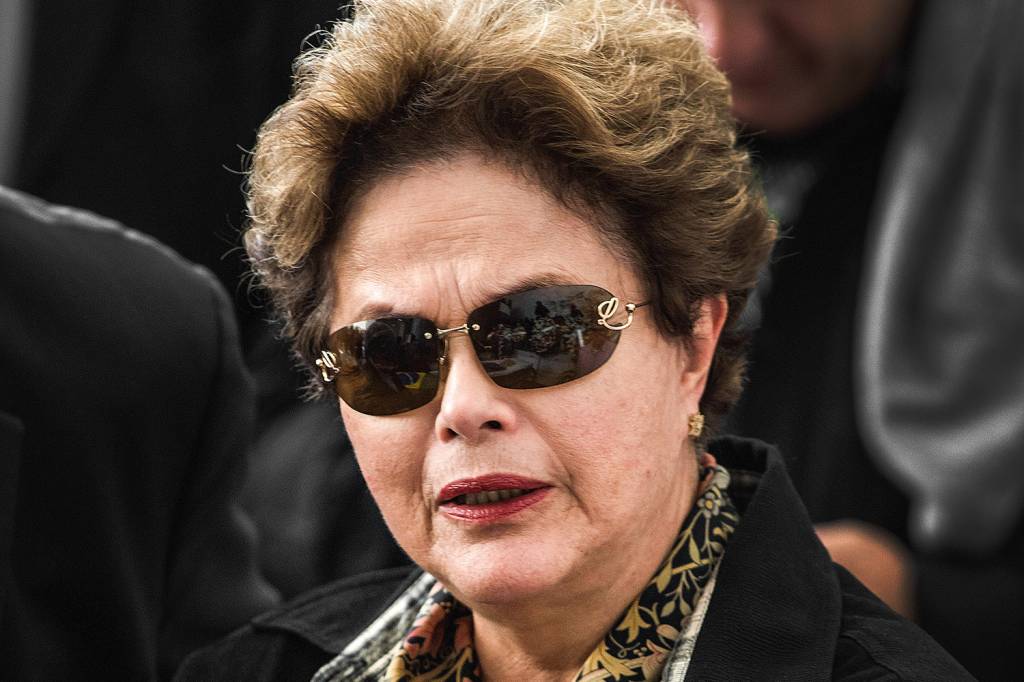 Dilma Rousseff é submetida a exames para avaliar uma isquemia cerebral