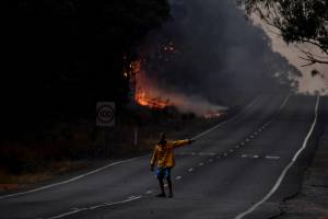 NSW Firefighters On High Alert Ahead Of New Year’s Eve Fireworks Display