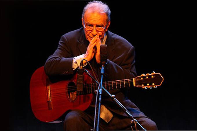 João Gilberto João Gilberto: pendenga na Justiça começou com a remasterização dos discos mais emblemáticos da Bossa Nova