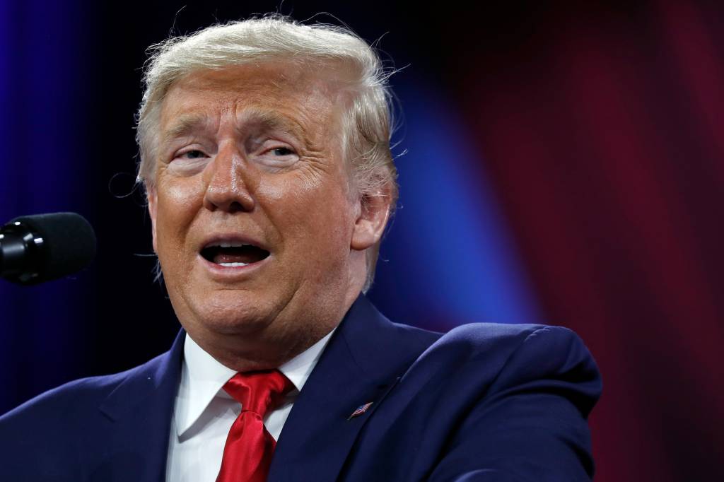 Trump chama Bloomberg de ‘maior perdedor’ da Super Terça