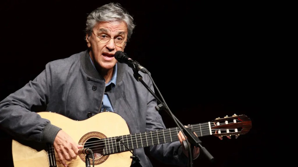 A indignação de Caetano Veloso e mais artistas com a PEC da Blindagem