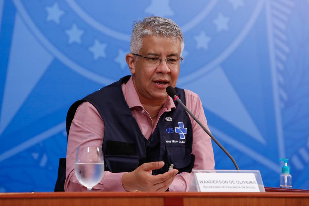 Wanderson Oliveira cita ‘pedras no caminho’ ao se despedir de ministério