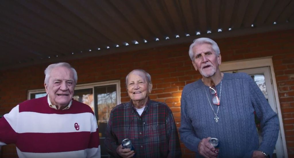 Irmão de ex-candidata à Casa Branca Elizabeth Warren morre de Covid-19