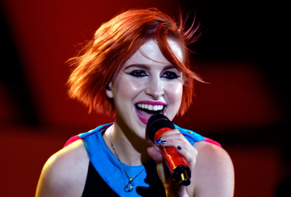 Vocalista do Paramore, Hayley Williams, lança primeiro álbum solo