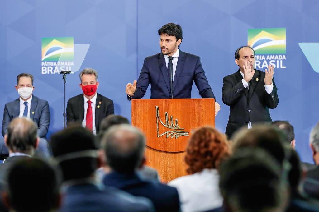 17/06/2020 Solenidade de Posse dos Ministros de Estado das Comun 17/06/2020 Solenidade de Posse dos Ministros de Estado das Comun