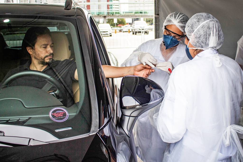 Teste r·pido drive thru Teste r·pido drive thru