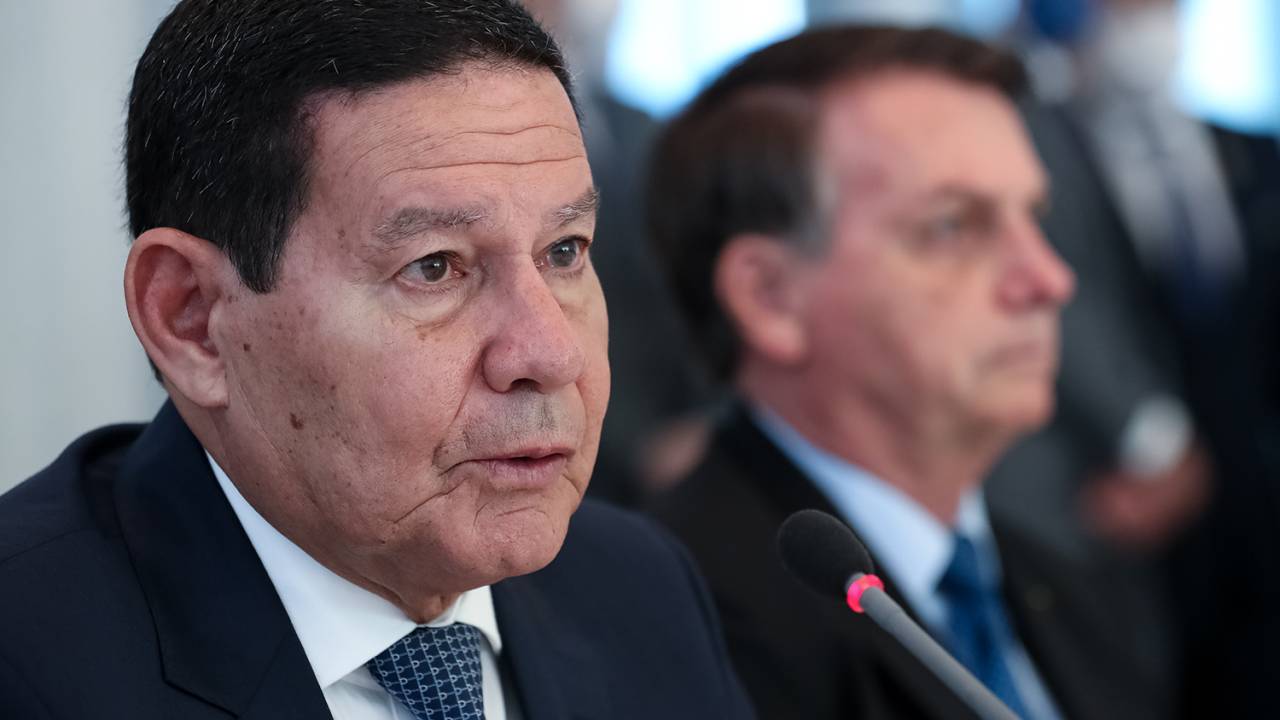Hamilton Mourão e Bolsonaro