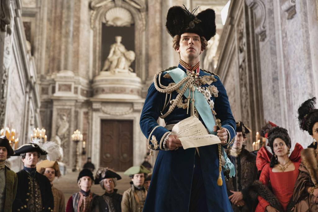 SERIADO-THE-GREAT-37a.jpg HUZZAH! - Hoult, como Pedro: crônica bagunçada, mas com essência histórica