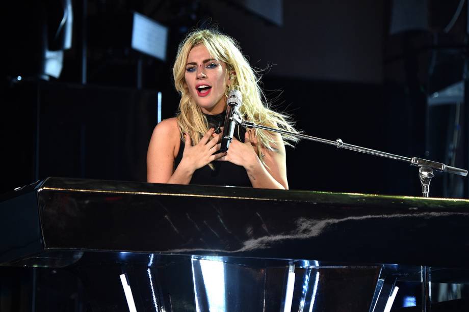 Lady Gaga durante o Festival Coachella, no Empire Polo Club, em 2017 Lady Gaga durante o Festival Coachella, no Empire Polo Club, em 2017