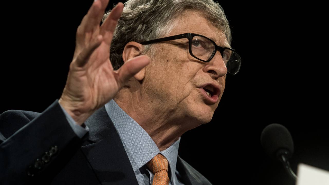 Gates criticou Trump no passado, principalmente em relação à resposta de seu primeiro governo à pandemia de COVID-19