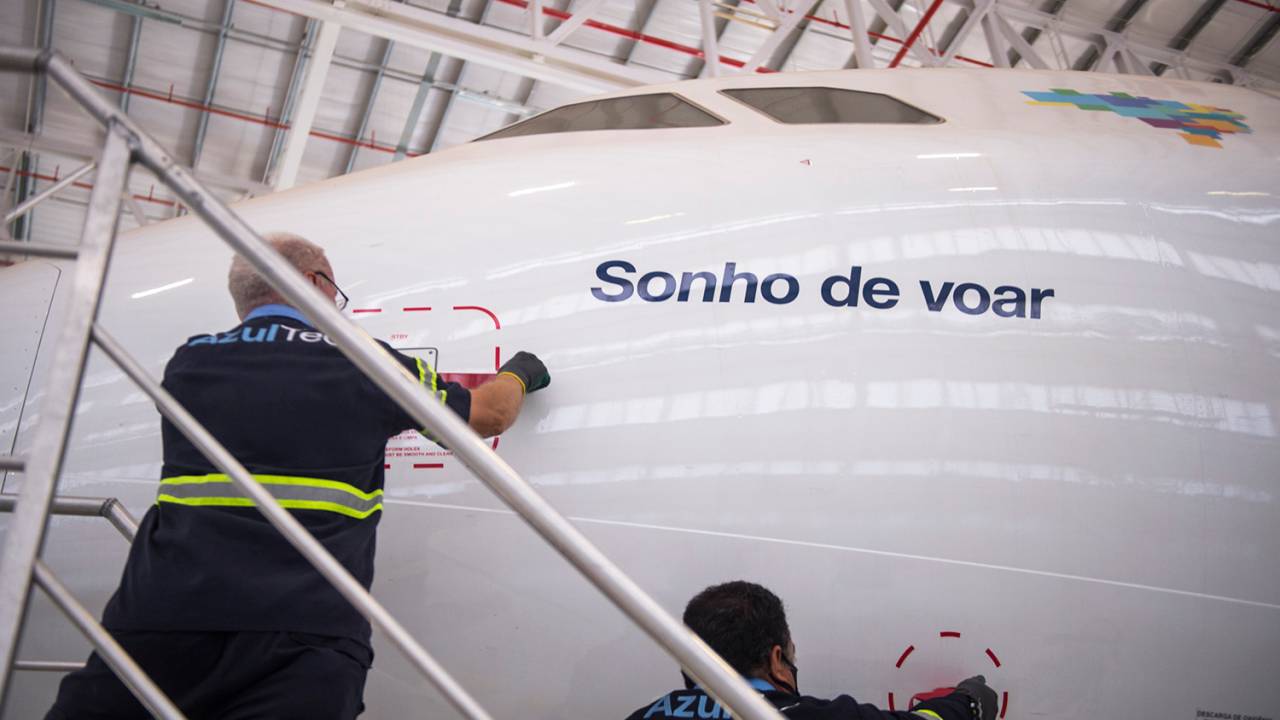 Hangar de manutenção da companhia Azul Linhas Aéreas, localizado no Aeroporto de Viracopos, em Campinas