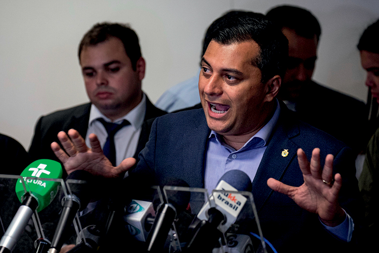 Investigan a gobernador brasileño por comprar respiradores a empresa de vinos SALVO NO STJ - Wilson Lima: pedido de prisão da PF foi rejeitado pela Justiça.