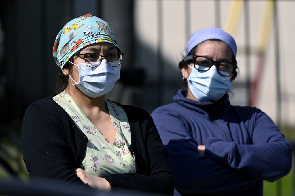 Pandemia criou ‘crise de saúde mental’ inédita nas Américas, diz OMS
