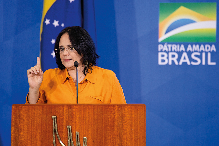 50110012442_80cddf93ff_o.jpg Damares Alves