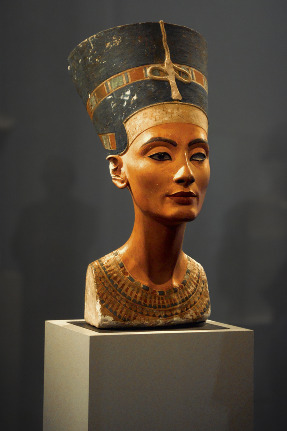 NEFERTITI-MUSEU-EGIPCIO-BERLIM-1.jpg NEFERTITI-MUSEU-EGIPCIO-BERLIM-1.jpg