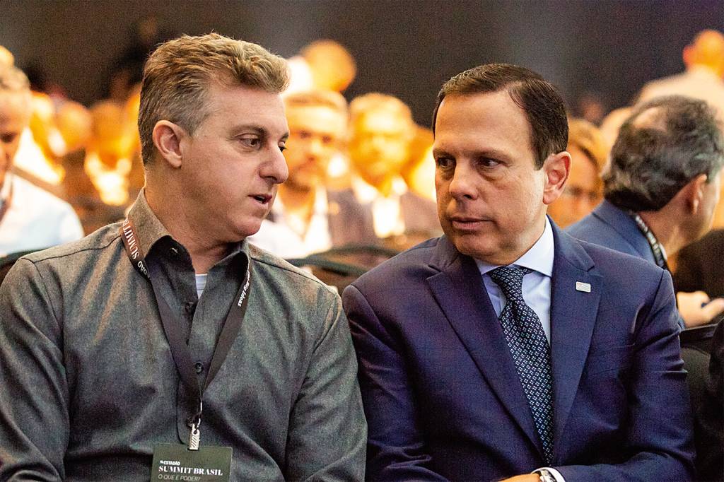 SUMMIT BRAZIL 2019 NA MESMA RAIA - Luciano Huck e João Doria: opções para enfrentar Bolsonaro -