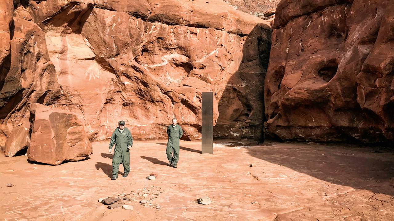 REALIDADE - Equipe de segurança pública encontra objeto de aço em cânion de Utah, nos EUA: mistério ainda sem solução -