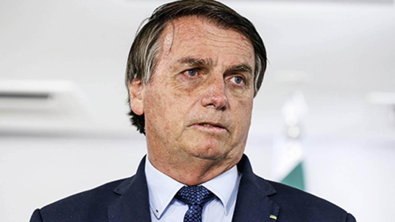 Bolsonaro veta prazo de cinco dias para Anvisa aprovar vacinas - Na imagem o presidente Jair Bolsonaro (sem partido)