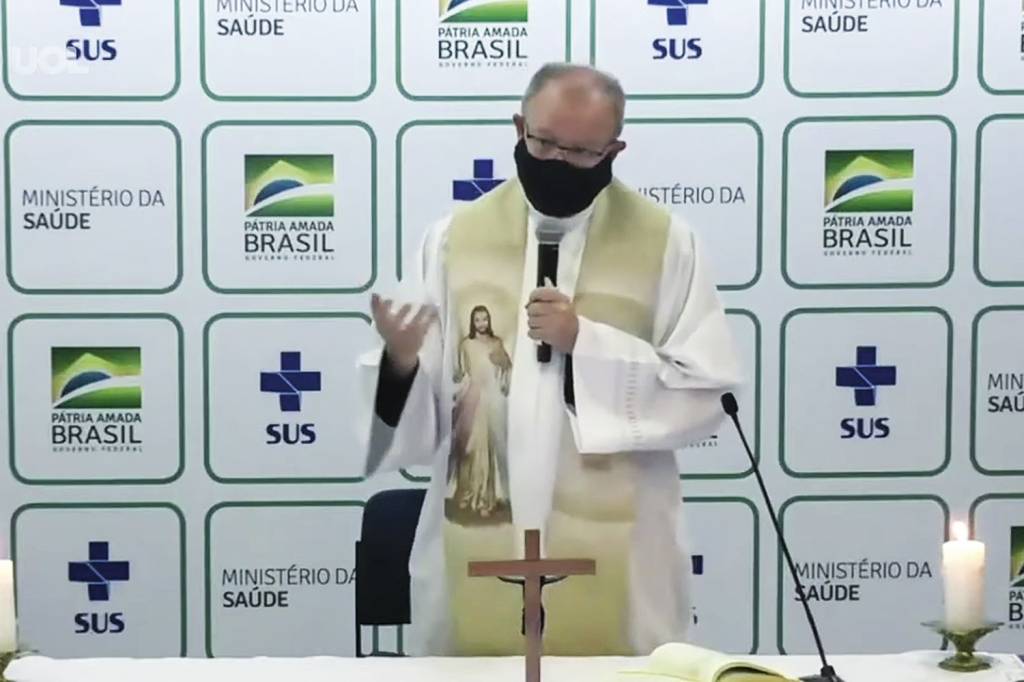 MISSA-MINISTERIO-SAUDE-2020-4.jpg NA FÉ - Ministério da Saúde: antes de apresentar plano, pasta fez missa de Natal -