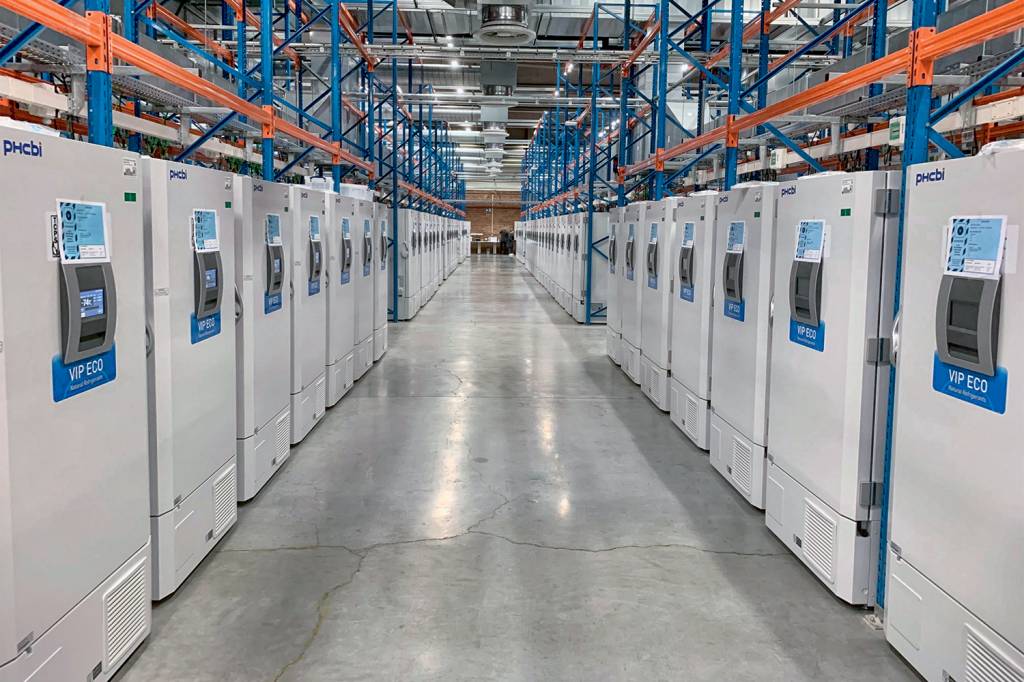 Manufacturing operations related to the Covid vaccine at the Pfizer bioNtek PRIMOR - Armazenamento dos compostos da Pfizer: alta tecnologia -