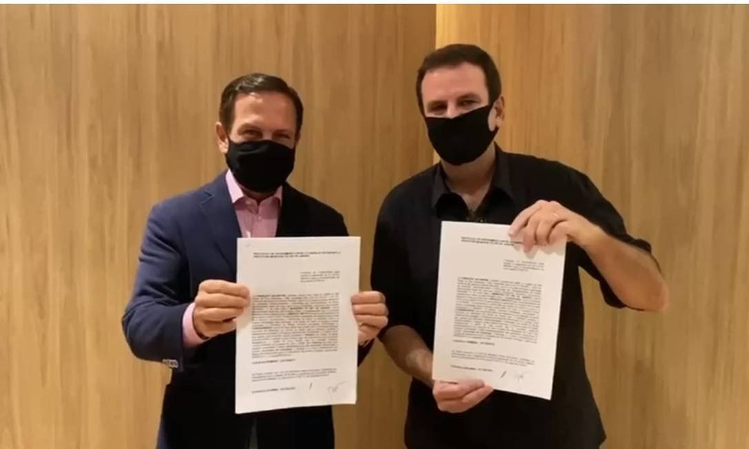 Em dezembro, Eduardo Paes e João Dória assinaram termo de cooperação vacina CoronaVac