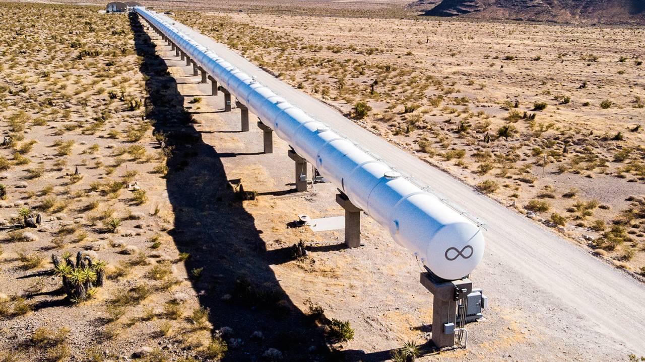 FUTURO VELOZ - Hyperloop em Nevada, nos EUA: capaz de percorrer 500 metros em quinze segundos -