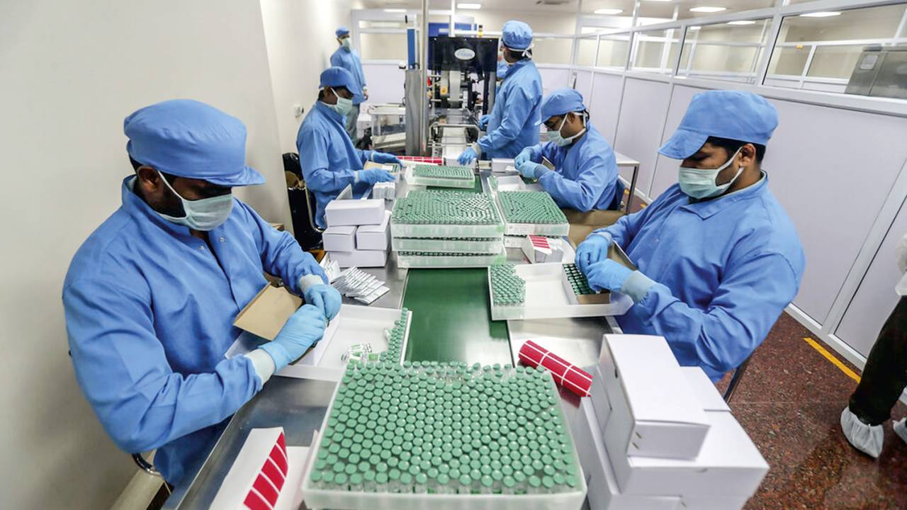 ALTA PRODUÇÃO - Linha de preparo de imunizantes: o investimento ainda na fase inicial de testes compensou -