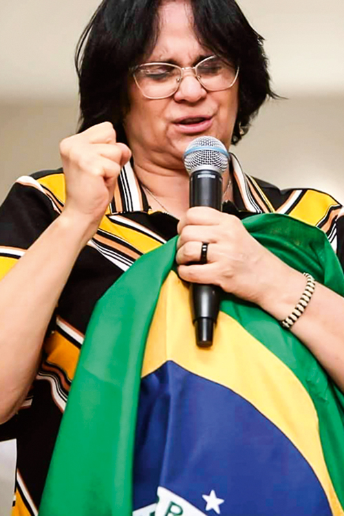 https://www.instagram.com/p/CFjuN0fjE-V/ A MINISTRA DAMARES ALVES - Cogitada como possível vice em 2022 -