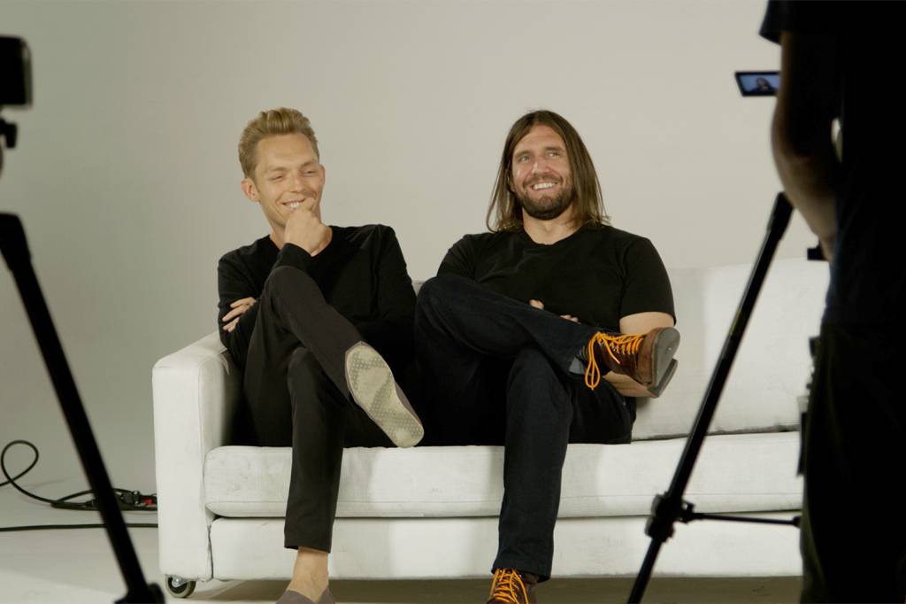 lessisnow_prod_47 Joshua Fields Millburn e Ryan Nicodemus nos bastidores do documentário 'Minimalismo Já', da Netflix -