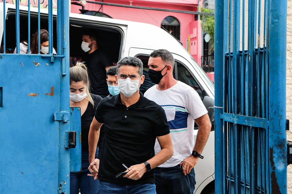 Eleições 2020 voto do candidato David Almeida CAOS - David Almeida: em meio à crise, o MP pediu a prisão do prefeito de Manaus -