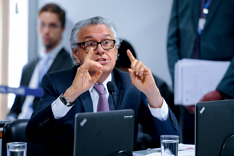 RONALDO CAIADO-2018-2.jpg EX-CRÍTICO - Caiado: apoio ruralista ao presidente fez governador reconsiderar -