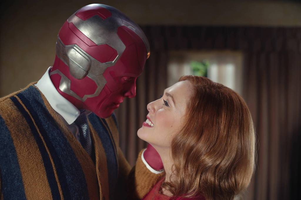 777a6dd561b549aba8a951854b3d2efa Visão (Paul Bettany) e Wanda (Elizabeth Olsen) em 'WandaVision' -