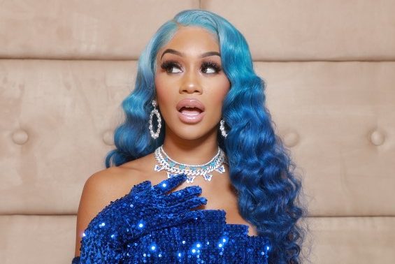 A rapper americana Saweetie -