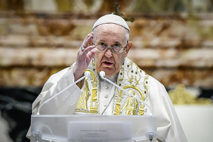 Papa Francisco estabelece lei da ficha limpa no Vaticano