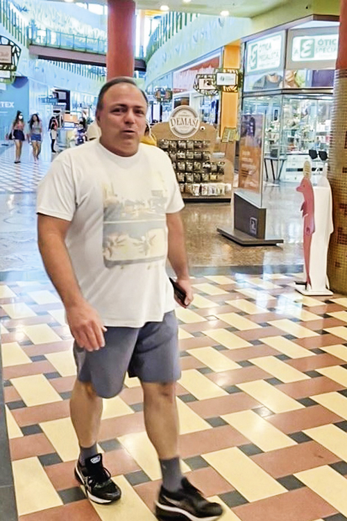 EDUARDO-PAZZUELLO-MANAUS-SEM-MASCARA-2021-01.jpeg DESMASCARADO - Pazuello: a gestão do ex-ministro foi acusada de travar compra de vacinas -