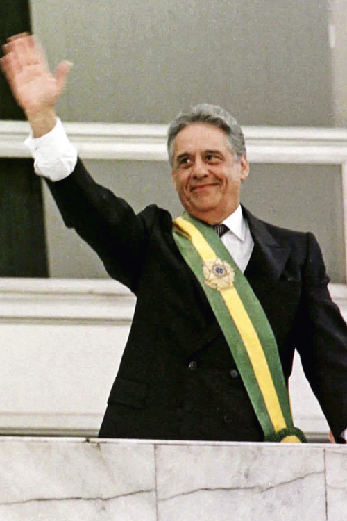 FERNANDO-HENRIQUE-CARDOSO-POSSE-1999.jpg PASSADO - FHC reeleito: último triunfo presidencial de um partido protagonista -