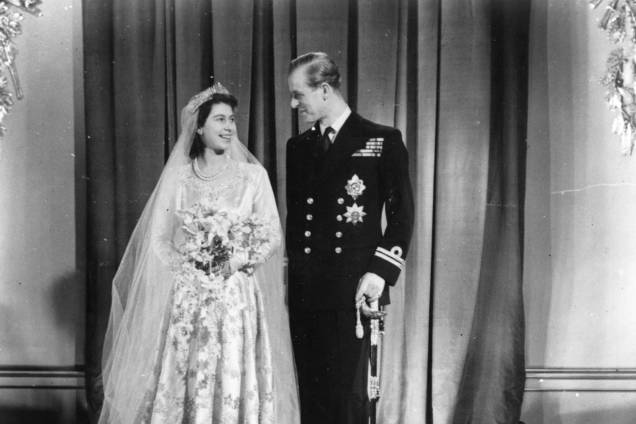 Princesa Elizabeth com Philip Mountbatten no dia do casamento - Princesa Elizabeth com Philip Mountbatten no dia do casamento -