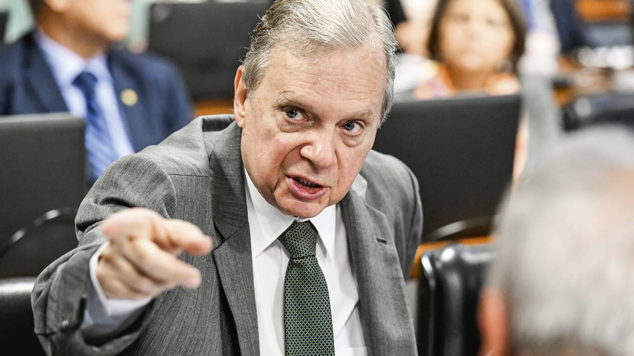 AGREGADOR - Tasso Jereissati: tentativa de buscar um nome para unir a sigla -