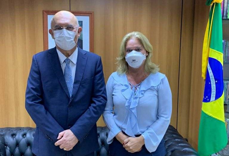 Nova chefe da Capes diz que ‘Educação não precisa de extremismos’