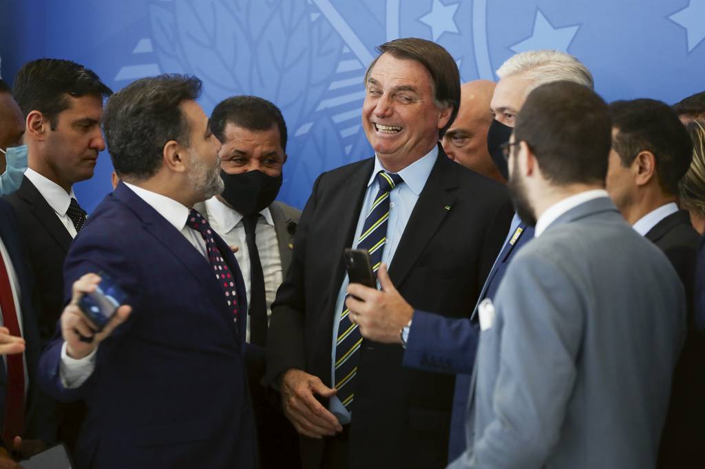 Bolsonaro: segundo Wajngarten, informações distorcidas eram levadas ao presidente ERRO - Bolsonaro: segundo Wajngarten, informações distorcidas eram levadas ao presidente -