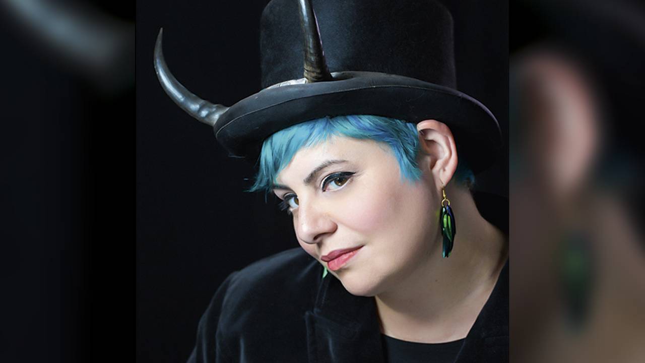 ENTRE FADAS E HUMANOS - Holly Black: a autora aplica ensinamentos do mundo real a tramas com seres mágicos -