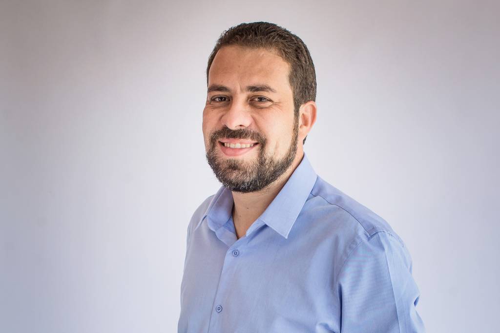 Guilherme Boulos: ‘É hora de ir às ruas’