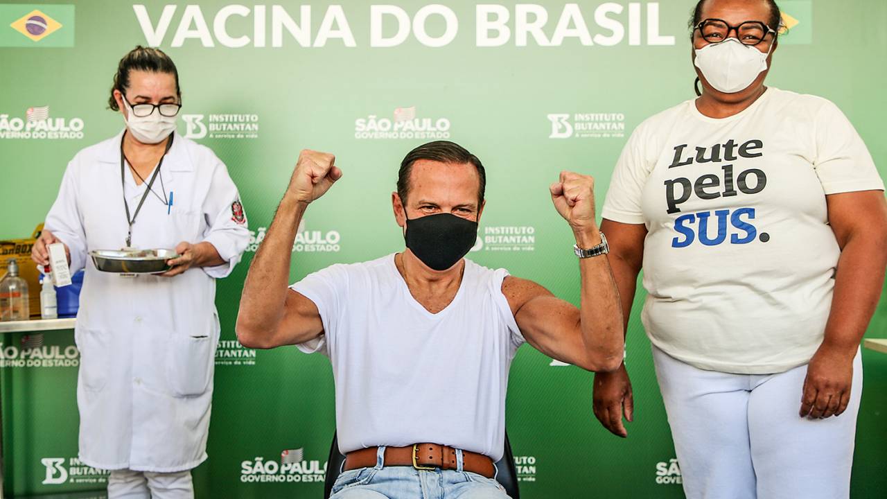 “PAI DA VACINA” - Doria: o esforço do tucano foi reconhecido publicamente por Eduardo Paes -