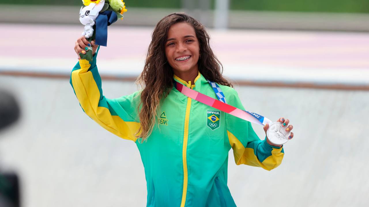 A skatista brasileira Rayssa Leal -