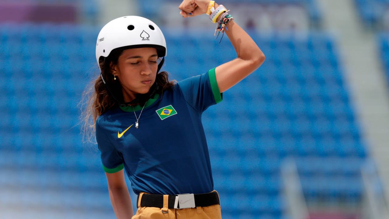 A skatista brasileira Rayssa Leal -